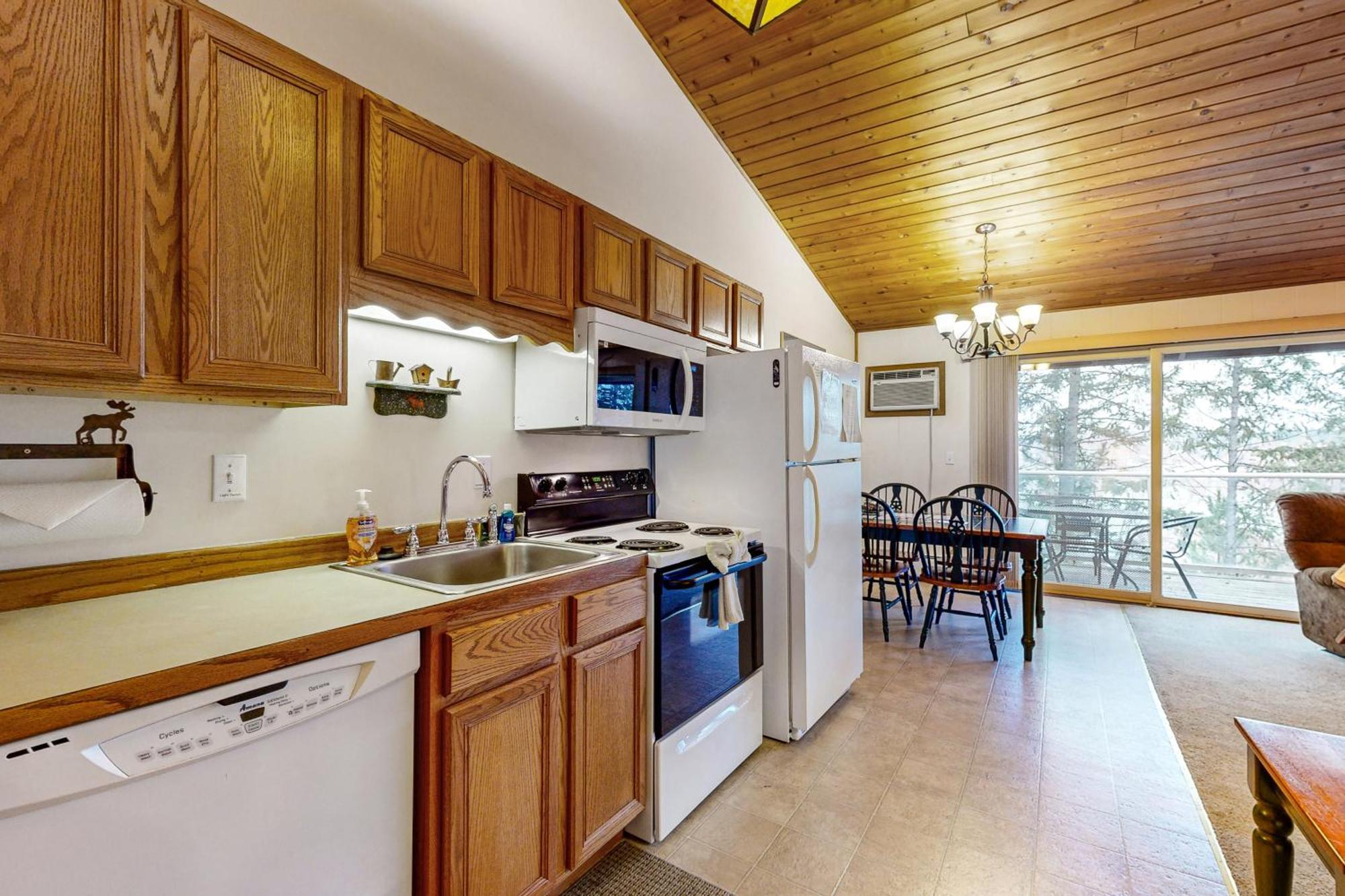 Appartamento Bay Point Hillside 17A Up Whitefish Esterno foto