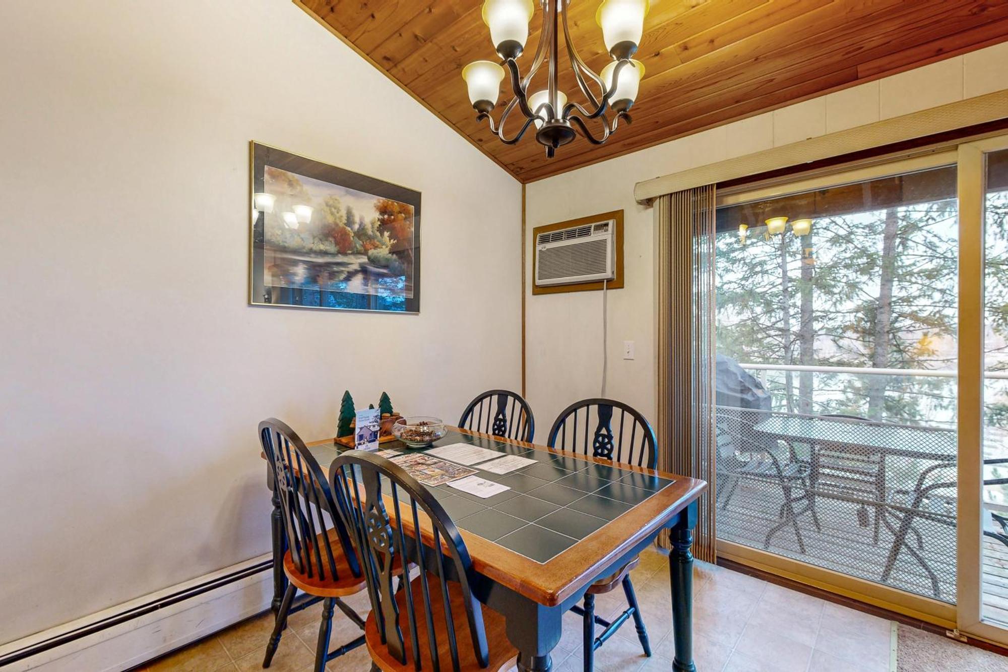 Appartamento Bay Point Hillside 17A Up Whitefish Esterno foto