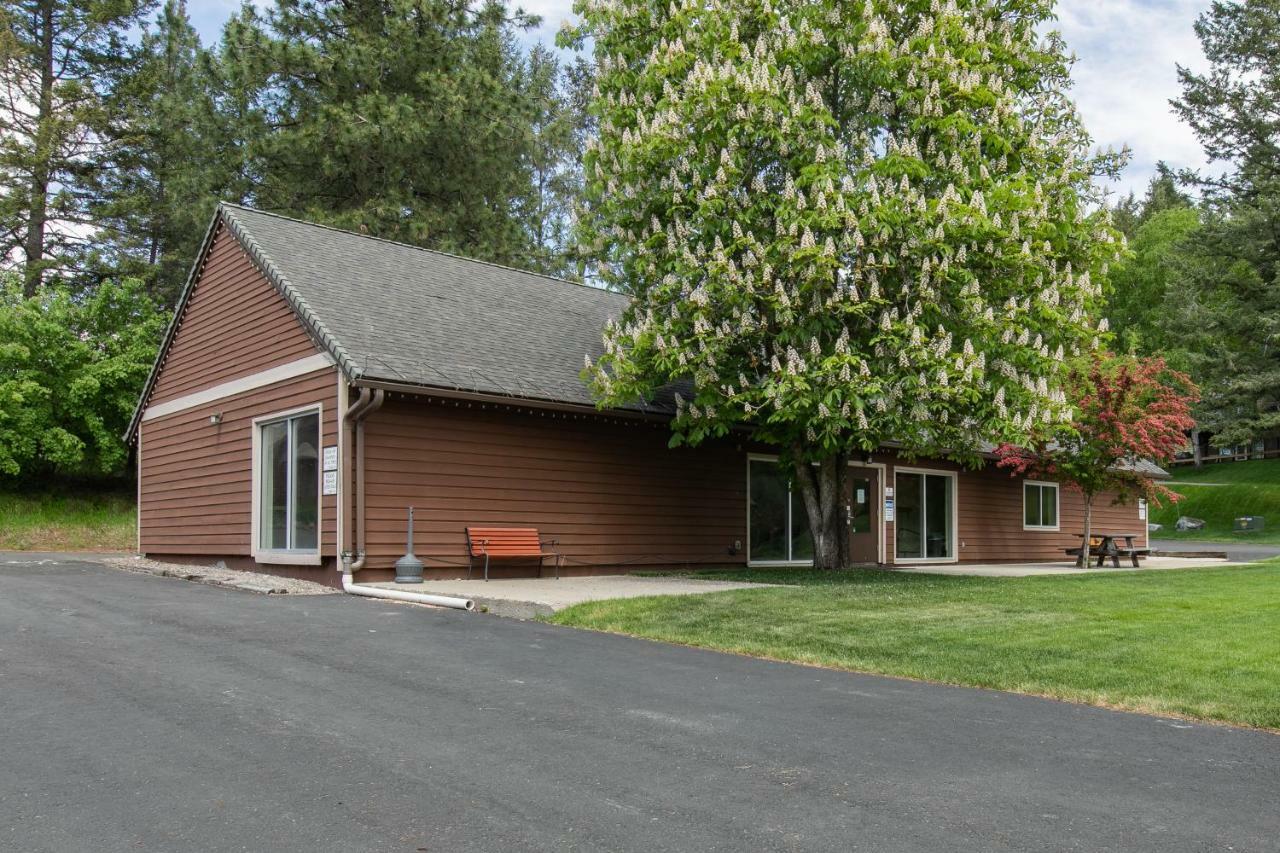 Appartamento Bay Point Hillside 17A Up Whitefish Esterno foto